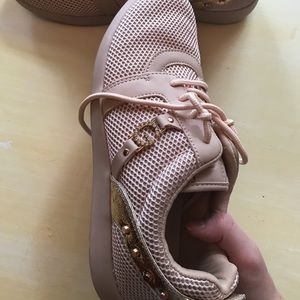 guess shoes
